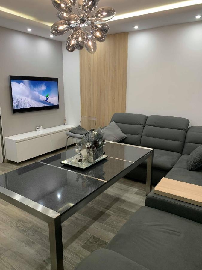 Prestige Line Apartament Apartman Legnica Kültér fotó